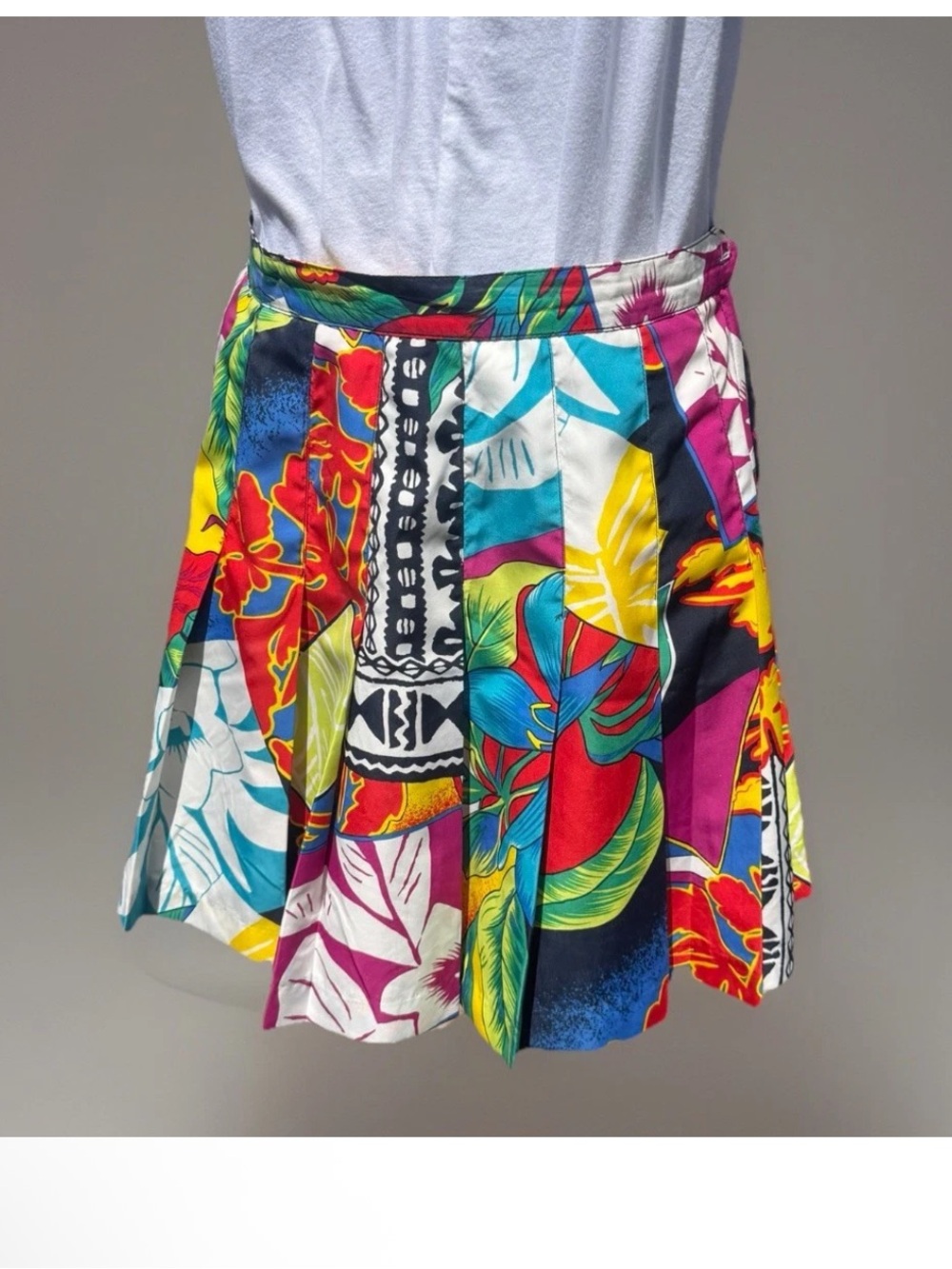 VTG HEAD 80’s Colorful Pleated Mini Skirt Tennis Sz S/29.5" Waist